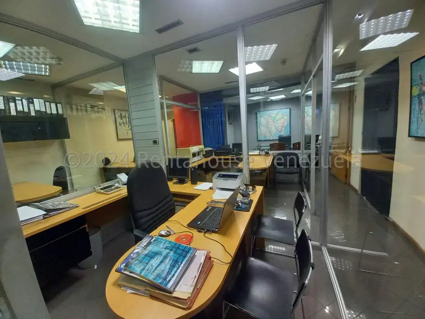 Local Comercial en Venta en Prados del Este, Distrito Metropolitano - 9