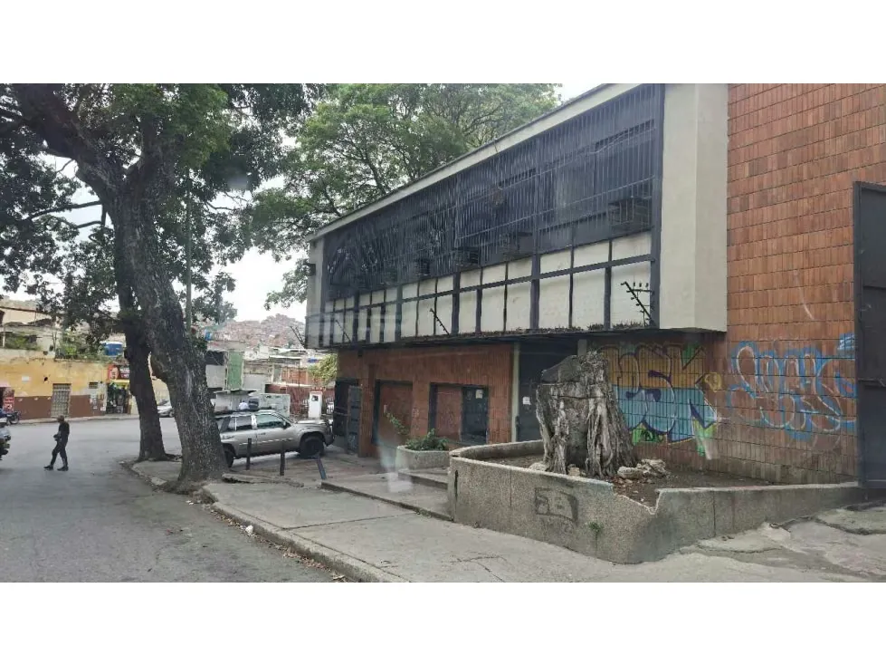Alquiler local u oficina PRIMER PISO en Urb Las Acacias - 2