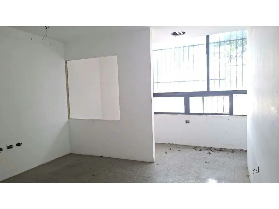 Alquiler local u oficina PRIMER PISO en Urb Las Acacias - 14