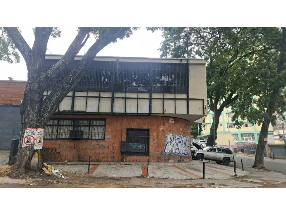 Alquiler local u oficina PRIMER PISO en Urb Las Acacias - 3