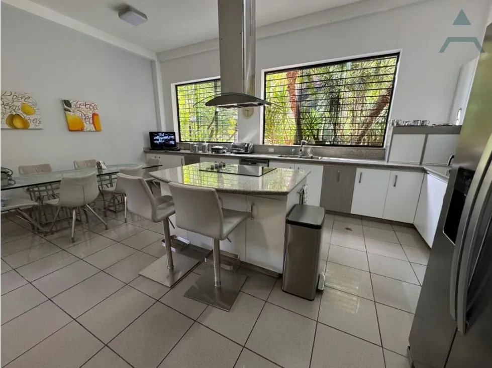 Bella casa en venta Conjunto cerrado Monte Elena - 14