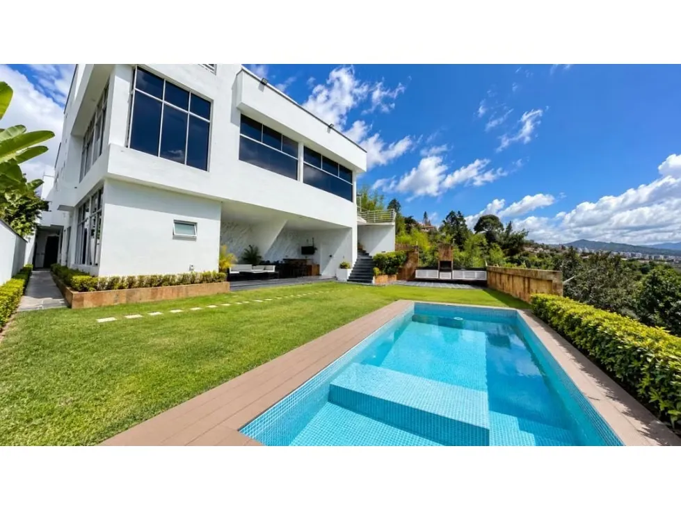 Vendo Espectacular Casa en Altos de Los Guayabitos de 730 m2 - 3