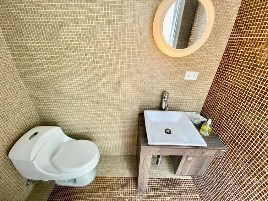 Casa (Duplex) en Venta en Prados del Este, Distrito Metropolitano - 29