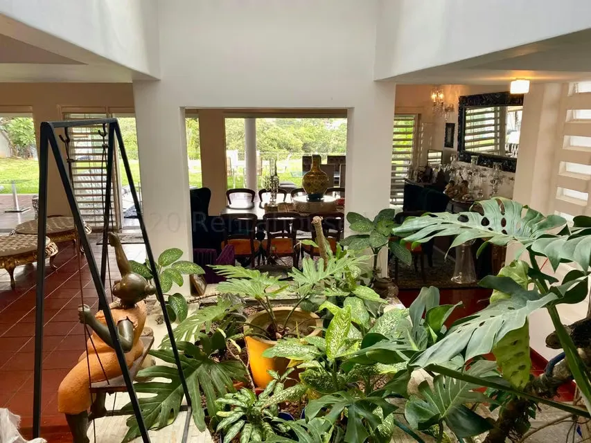 Casa (Duplex) en Venta en Prados del Este, Distrito Metropolitano - 8