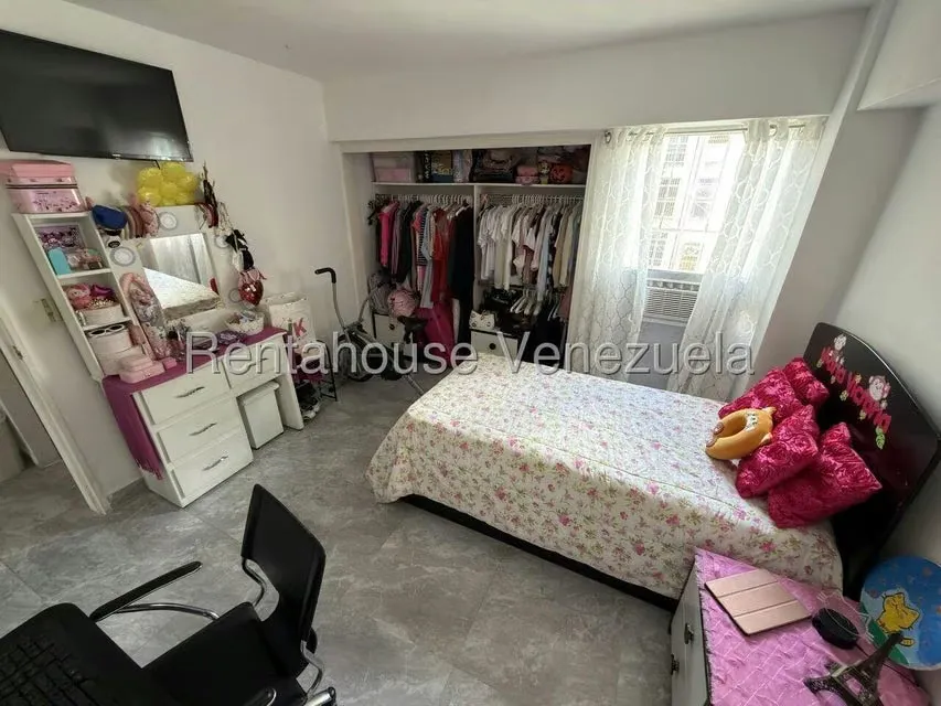 Apartamento (1 Nivel) en Venta en Parroquia La Candelaria, Distrito Metropolitano - 17