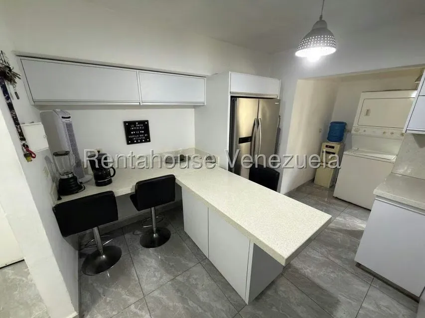 Apartamento (1 Nivel) en Venta en Parroquia La Candelaria, Distrito Metropolitano - 8