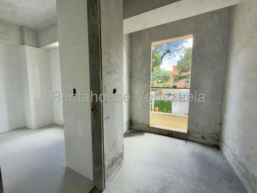 Apartamento (1 Nivel) en Venta en El Rosal, Distrito Metropolitano - 12
