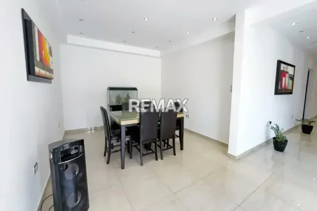 EN VENTA IMPONENTE CASA DE DOS NIVELES, MODERNA CON PISCINA, URB. COSTA AZUL, ISLA DE MARGARITA. - 5
