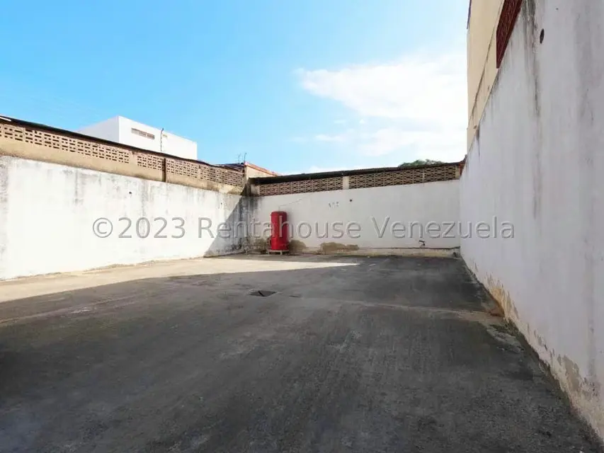 Edificio en Venta en Centro, Lara - 7