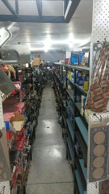 Local Comercial en Alquiler en Guarenas, Miranda - 6