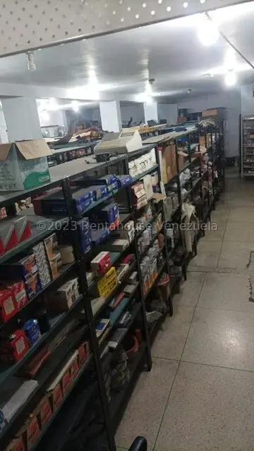 Local Comercial en Alquiler en Guarenas, Miranda - 7