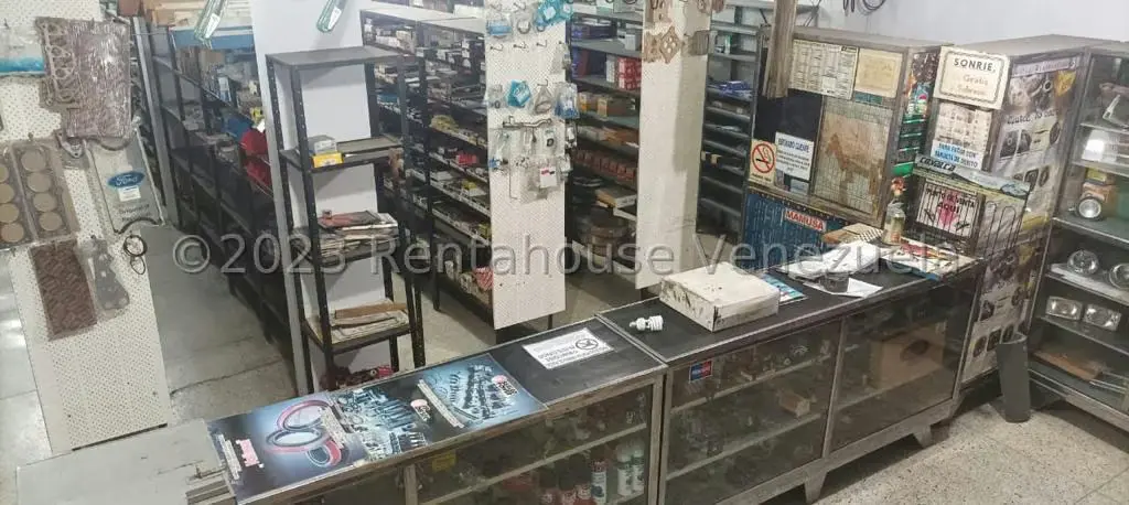 Local Comercial en Alquiler en Guarenas, Miranda - 8