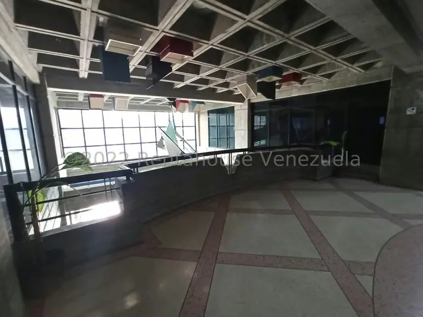 Local Comercial en Alquiler en Avenida Mariño, Aragua - 16
