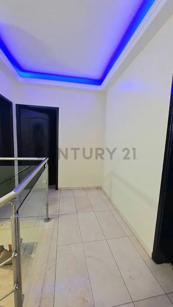 Se vende Town House actualizado - 8