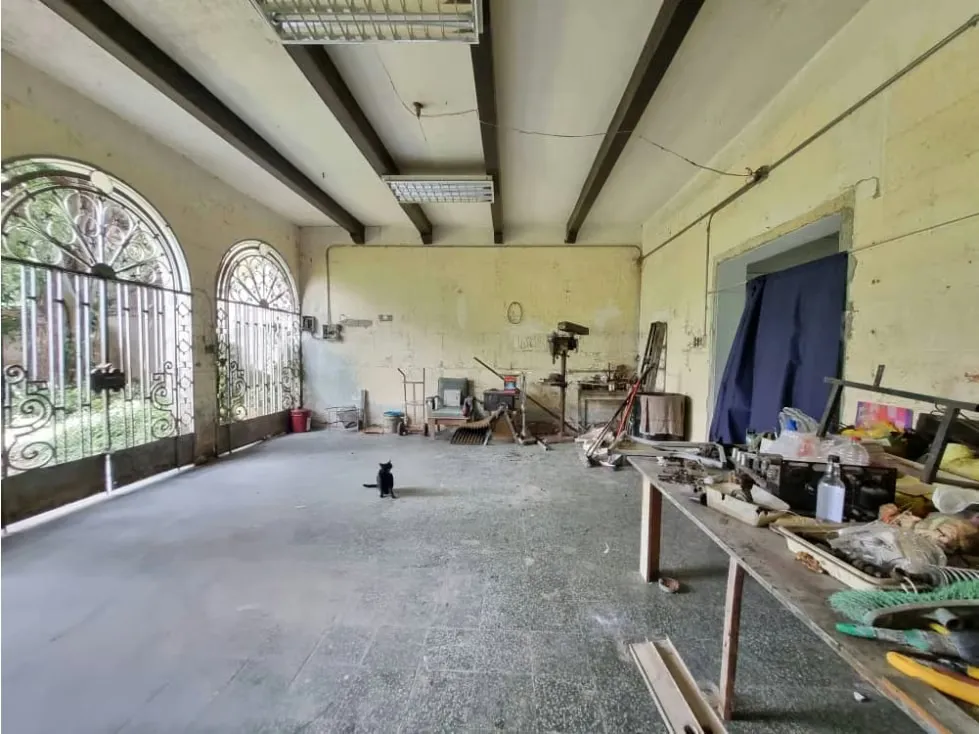 Se vende Casa y Terreno 1500m² La Florida - 2