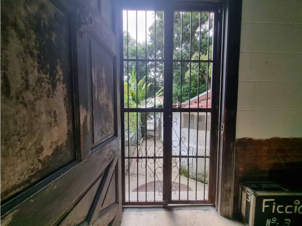 Se vende Casa y Terreno 1500m² La Florida - 9
