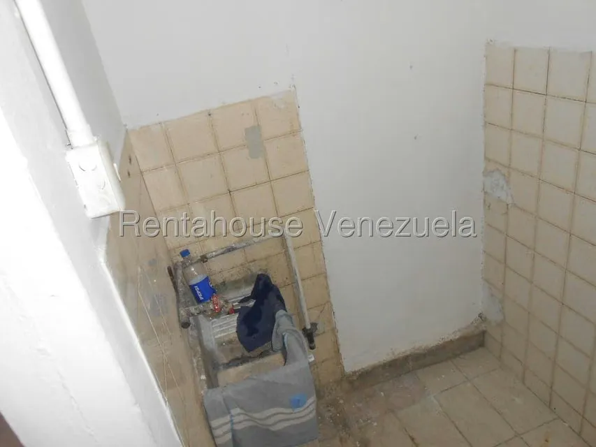 Local Comercial en Alquiler en Centro, Lara - 12