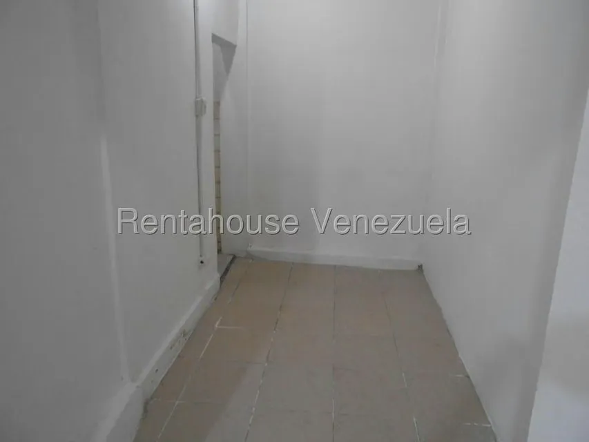 Local Comercial en Alquiler en Centro, Lara - 13