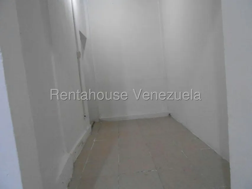 Local Comercial en Alquiler en Centro, Lara - 14