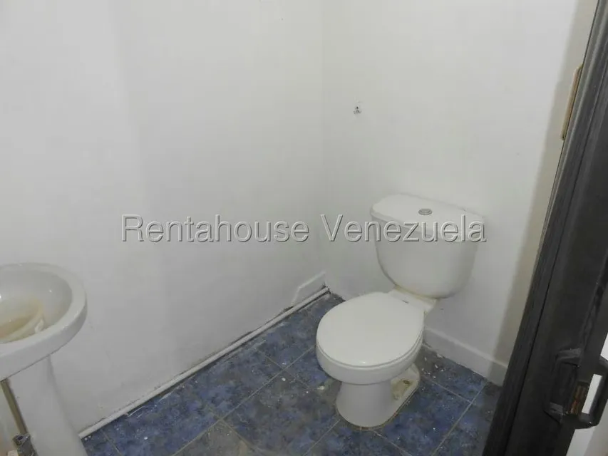 Local Comercial en Alquiler en Centro, Lara - 17