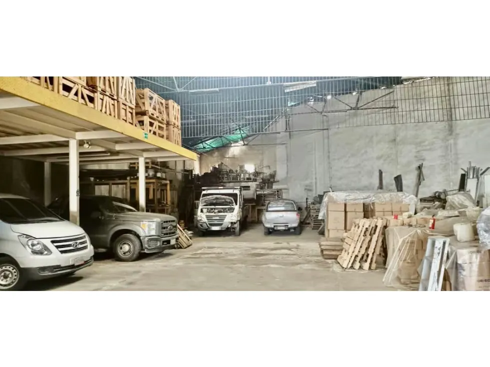 GALPON VENTA CATIA LOS FLORES 820 M2, 1 BAÑO, 1 AMBIENTE - 8