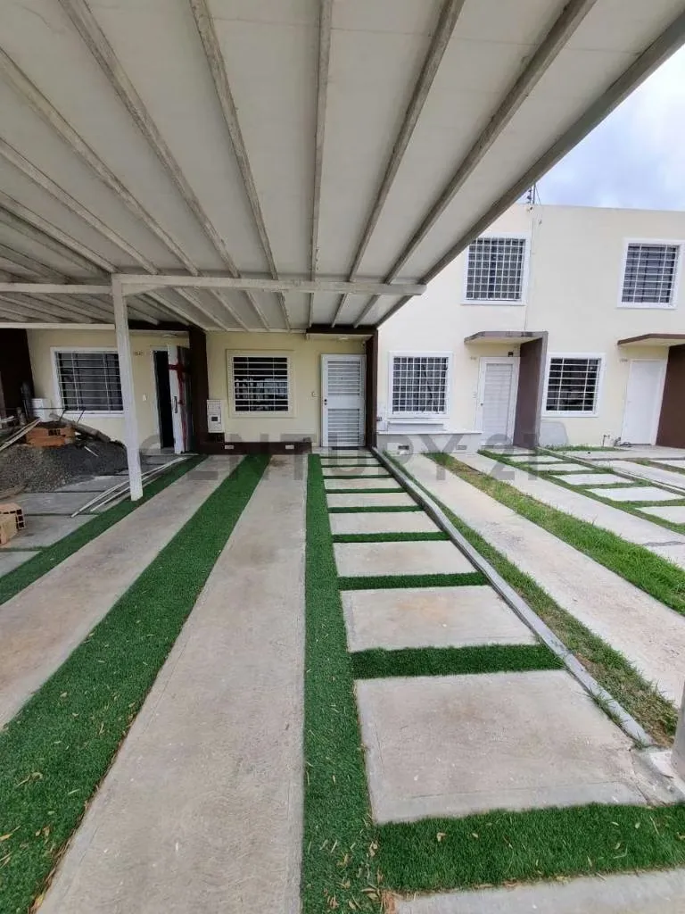 Townhouse en Venta Urb Terrazas de la Ensenada 2, semiamoblado y equipado. - 15