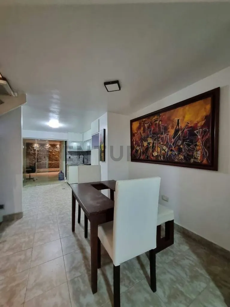 Townhouse en Venta Urb Terrazas de la Ensenada 2, semiamoblado y equipado. - 3