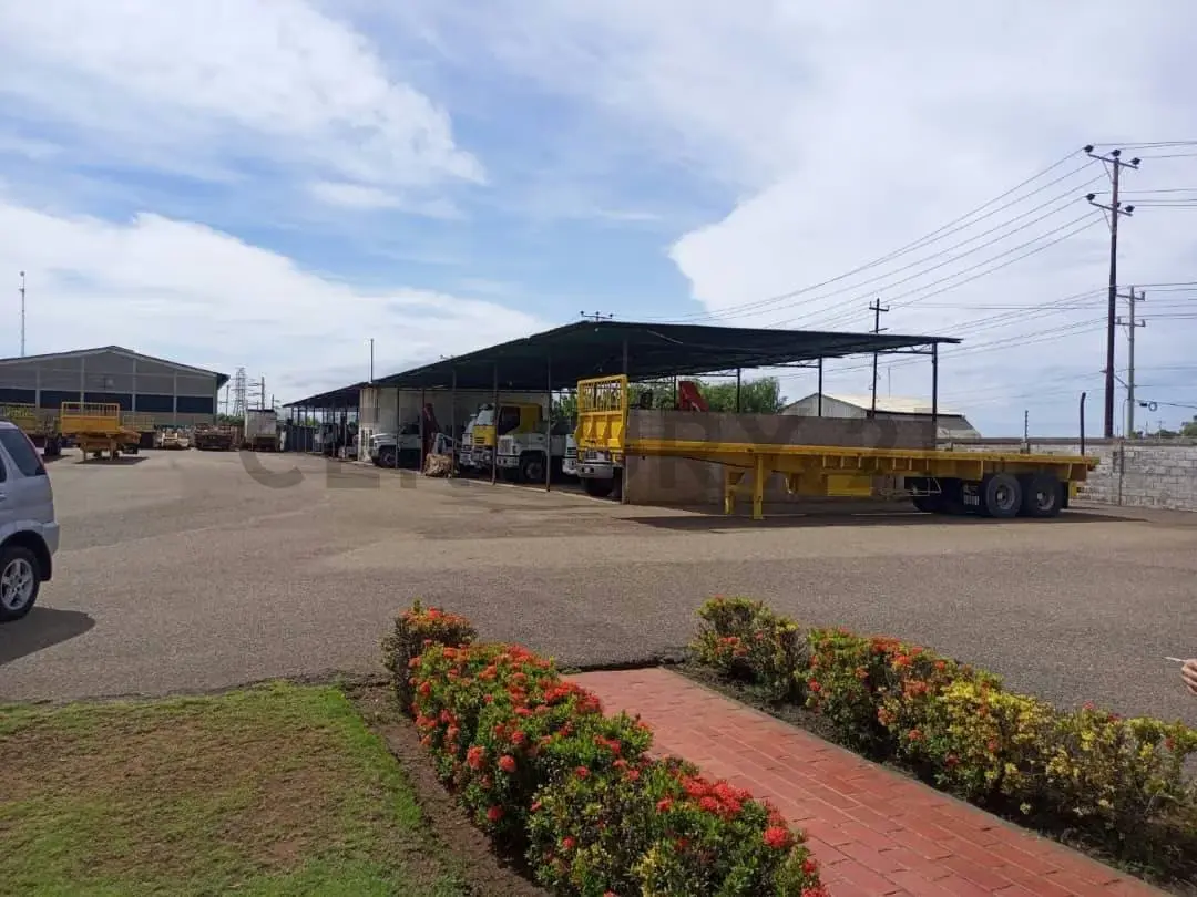 Empresa para construcción, en zona industrial sur - 24