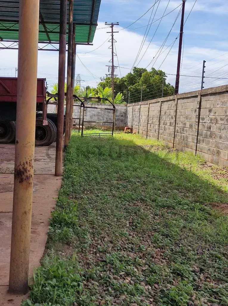 Empresa para construcción, en zona industrial sur - 37