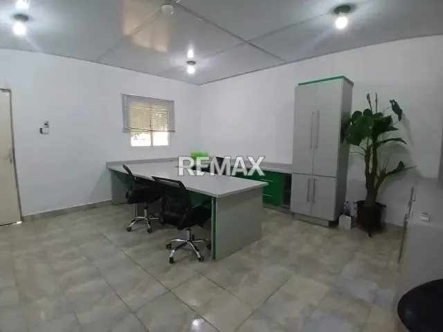 Se Alquilan Local Comercial en excelente ubicación Coro Edo Falcón - 12