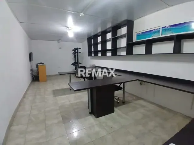 Se Alquilan Local Comercial en excelente ubicación Coro Edo Falcón - 18