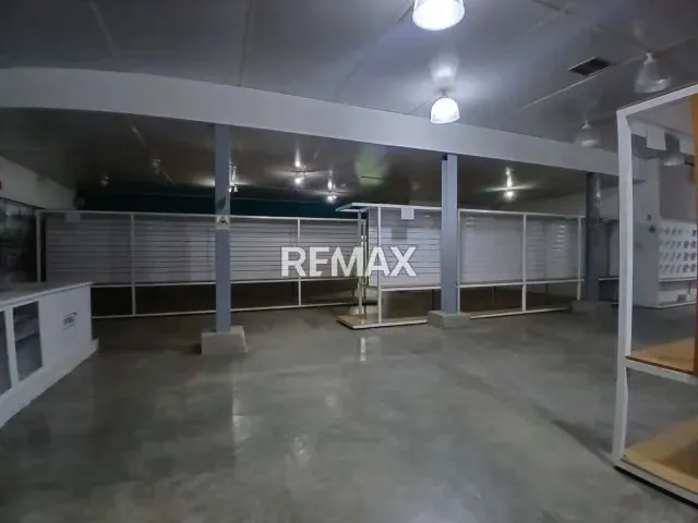 Se Alquilan Local Comercial en excelente ubicación Coro Edo Falcón - 10