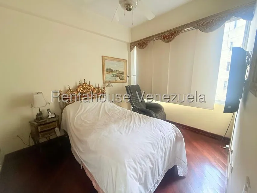 Apartamento (1 Nivel) en Venta en Miranda, Distrito Metropolitano - 14