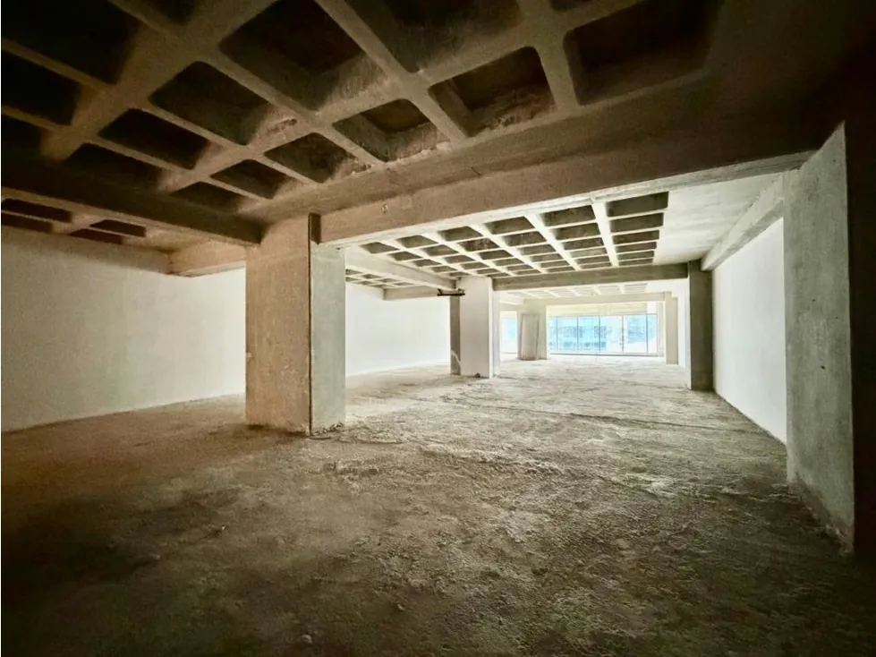 Se vende oficina 521m2 Las Mercedes - 7