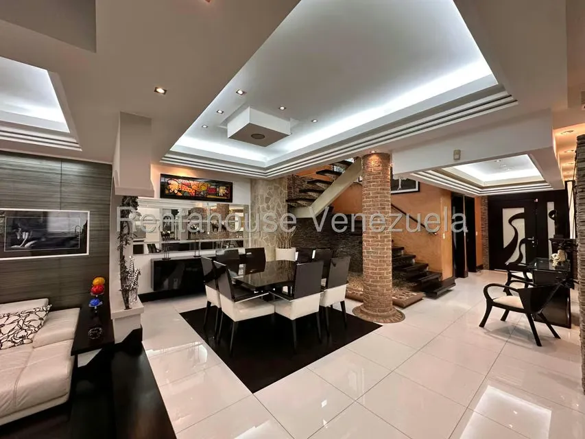 Casa (Duplex) en Venta en Lomas de Palmarito, Aragua - 6