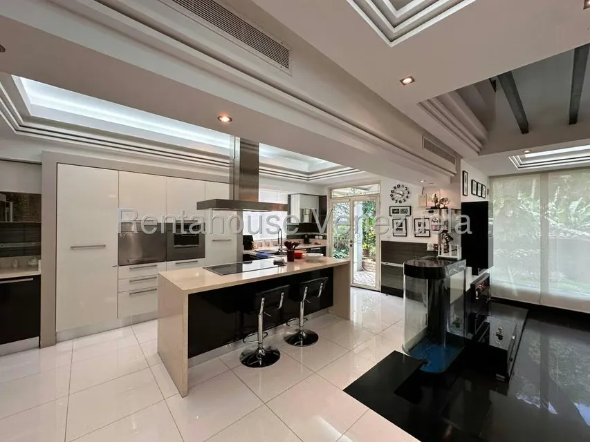 Casa (Duplex) en Venta en Lomas de Palmarito, Aragua - 9