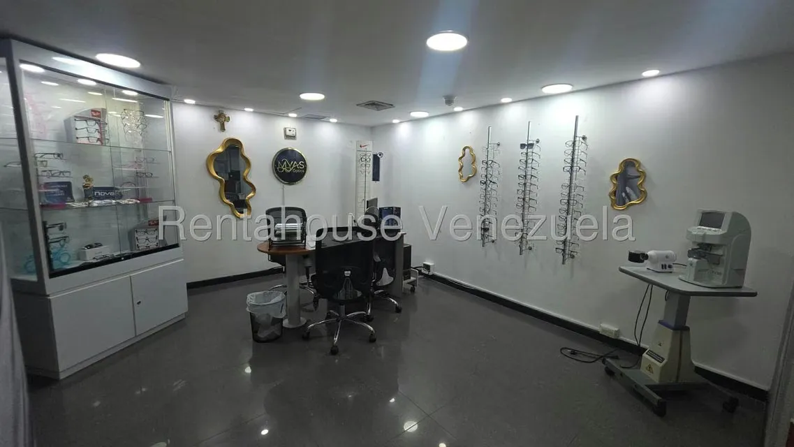 Consultorio Medico en Venta en Parroquia Catedral, Distrito Metropolitano - 9