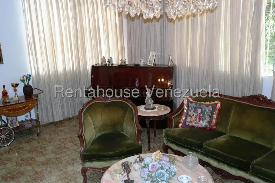 Casa (Multipes Niveles) en Venta en Las Palmas, Distrito Metropolitano - 13