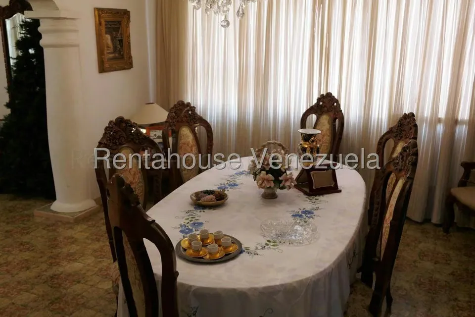 Casa (Multipes Niveles) en Venta en Las Palmas, Distrito Metropolitano - 15