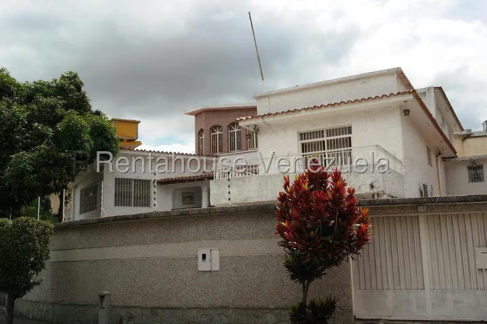 Casa (Multipes Niveles) en Venta en Las Palmas, Distrito Metropolitano - 3