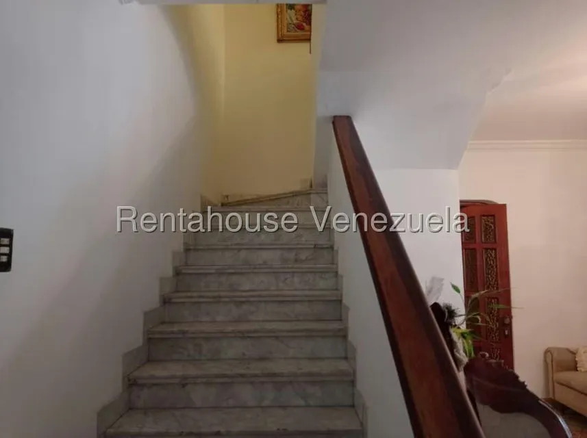 Casa (Multipes Niveles) en Venta en Las Palmas, Distrito Metropolitano - 27