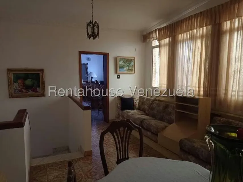 Casa (Multipes Niveles) en Venta en Las Palmas, Distrito Metropolitano - 35