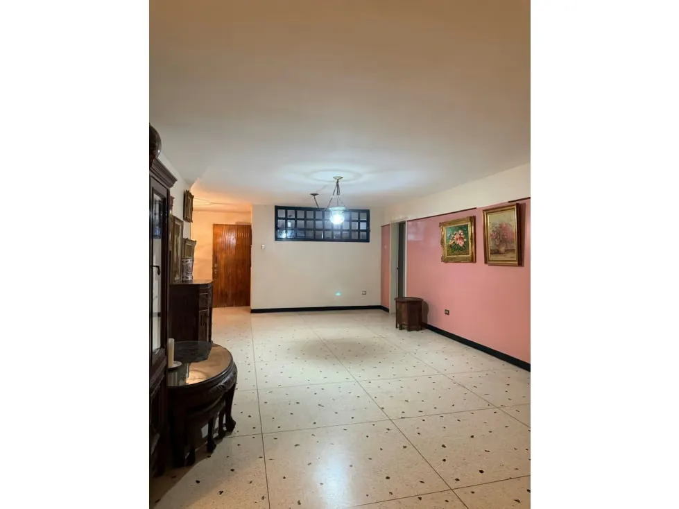 Se vende casa 600m2 Santa Mónica 0785 - 17