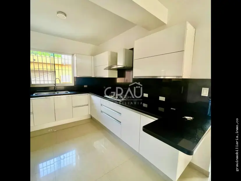 Casa Remodelada en Venta en Pozuelos