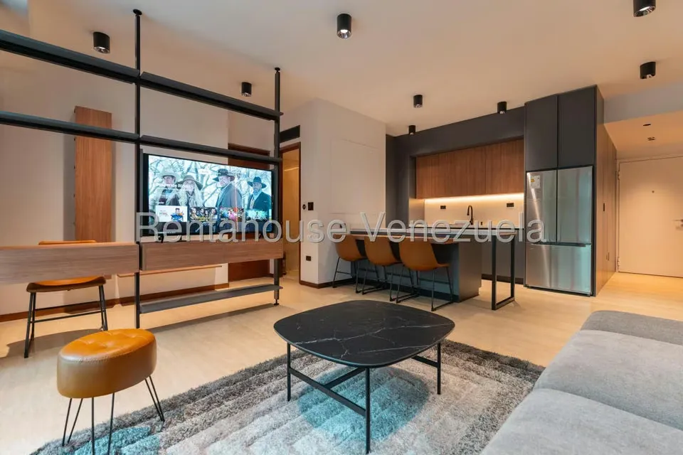 Apartamento (1 Nivel) en Venta en Campo Alegre, Distrito Metropolitano - 13