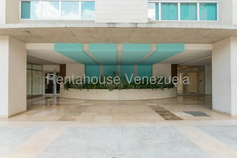 Apartamento (1 Nivel) en Venta en Campo Alegre, Distrito Metropolitano - 32