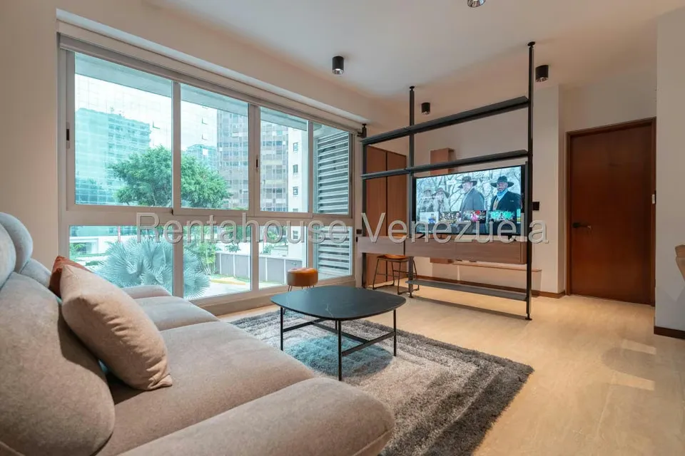 Apartamento (1 Nivel) en Venta en Campo Alegre, Distrito Metropolitano - 4