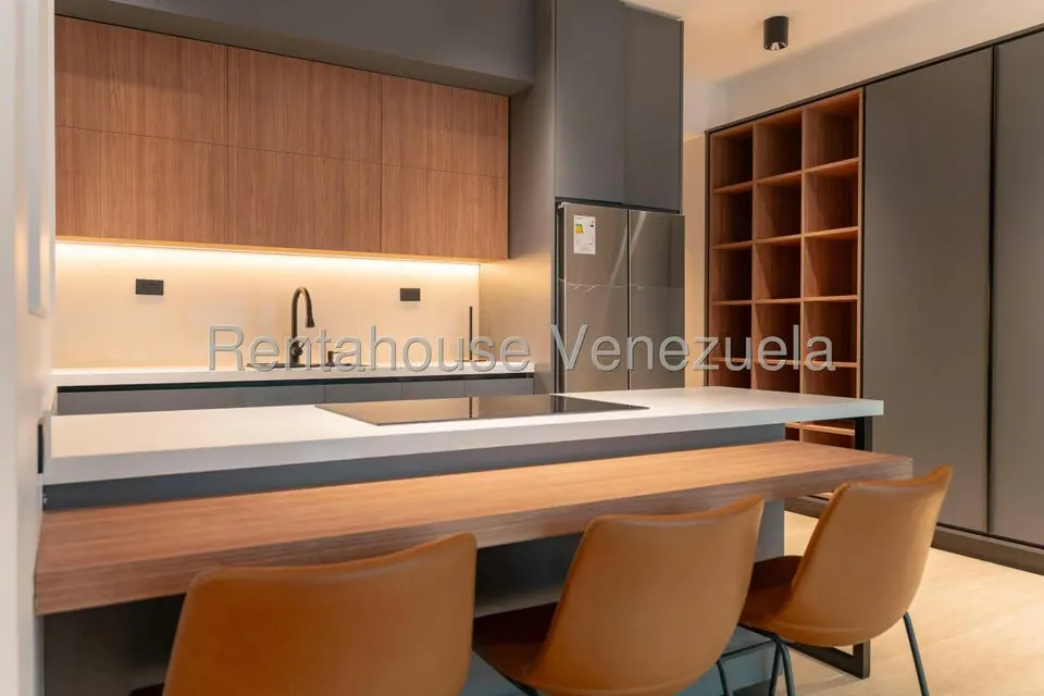 Apartamento (1 Nivel) en Venta en Campo Alegre, Distrito Metropolitano - 6