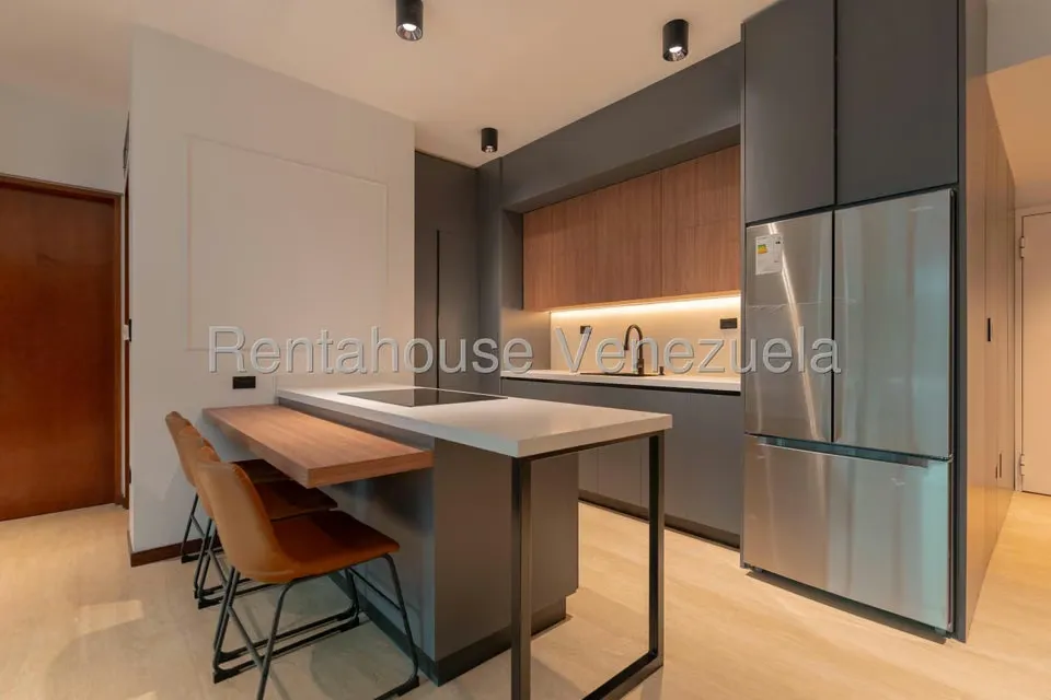 Apartamento (1 Nivel) en Venta en Campo Alegre, Distrito Metropolitano - 9