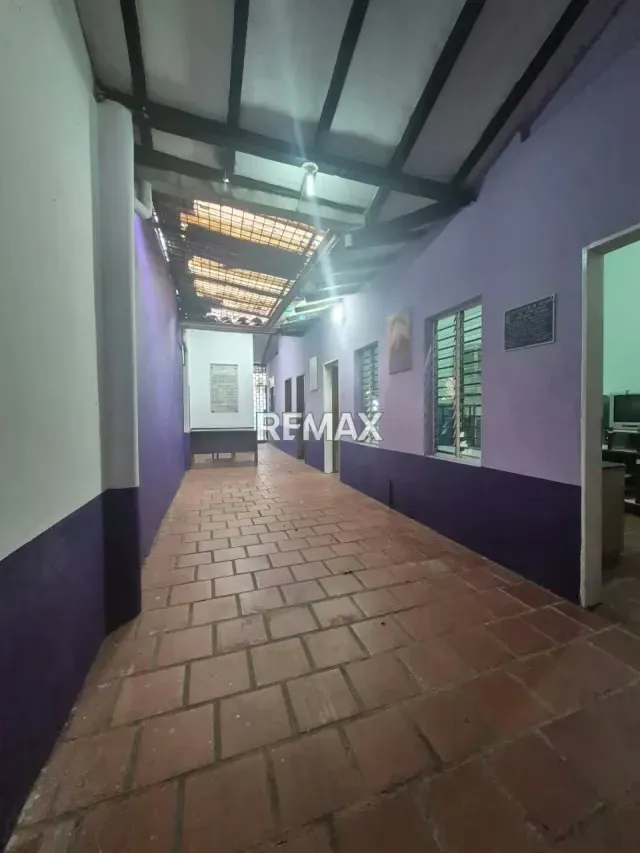 Casa Comercial. Alquiler. Centro - 11